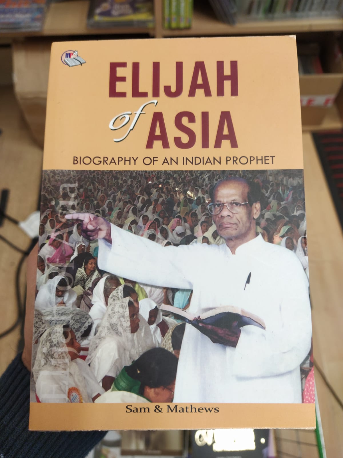 hindi christian books